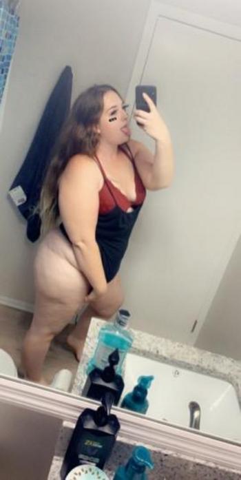 Orianna, 22  female escort, Lakeland